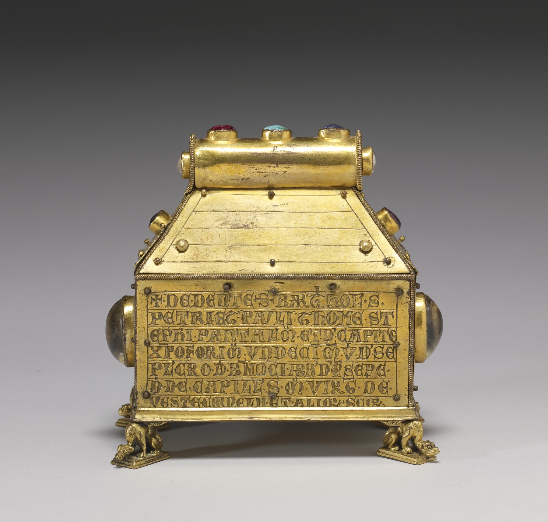 Figure 1. Reverse: Anonymous, Reliquary of the Virgin and Saints, Southern Germany, c. 1270-80. Baltimore, MD, The Walters Art Museum, 53.27.